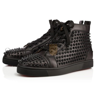 CHRISTIAN LOUBOUTIN LOUIS SPIKES SNEAKERS CALF LEATHER AND SPIKES BLACK  CHRISTIAN LOUBOUTIN LOUIS SPIKES SNEAKERS CALF LEATHER AND SPIKES BLACK